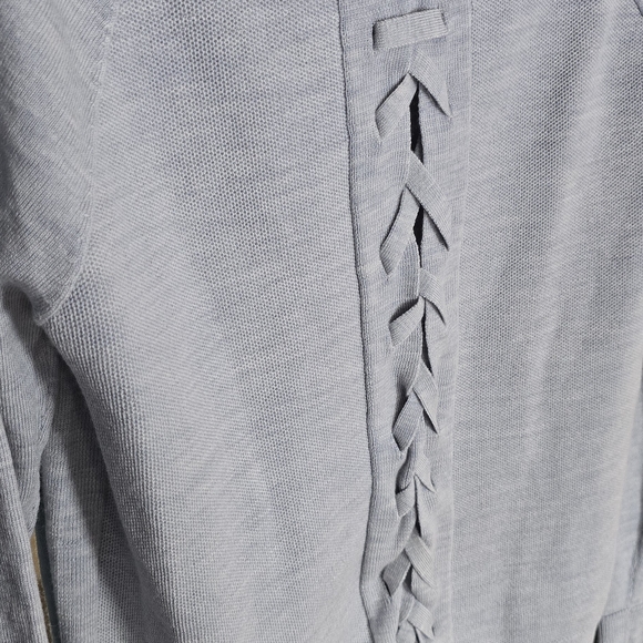 Lululemon Athletica Blue Merino Wool Sweater Sz 6 - Picture 4 of 9